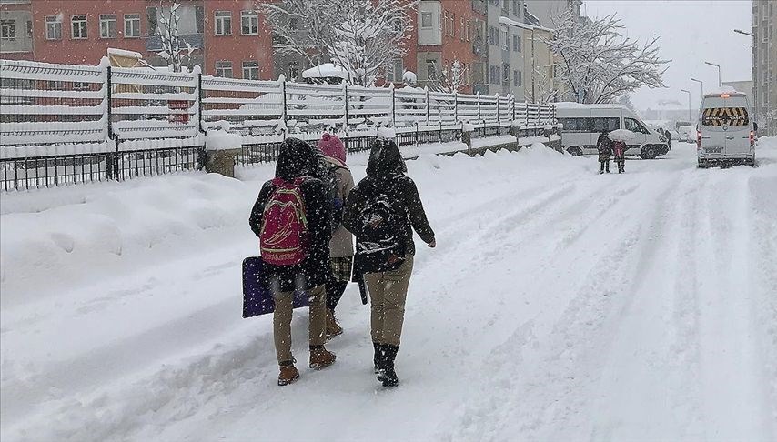 On dokuz şehir 49 ilçede eğitime bir gün ara